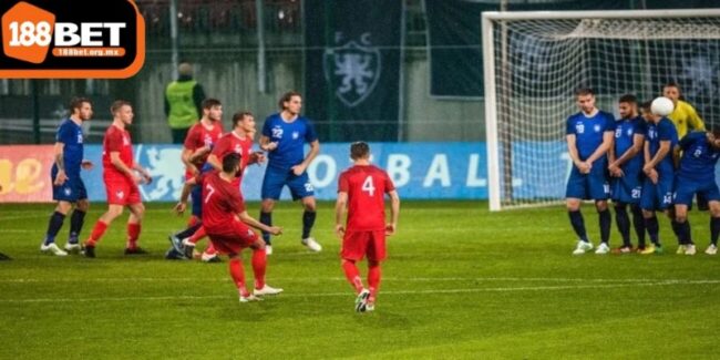 Bóng phạt gián tiếp sẽ xuất hiện ở mọi nơi trên sân đá